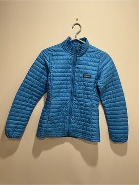 Patagonia Turquoise Quilted down shirt  Jacket size XSmall